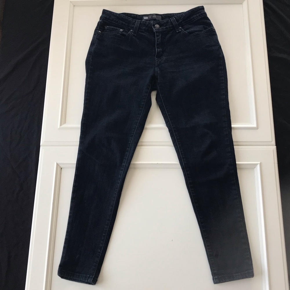 Women’s Levi’s Black Denim legging 9 cropped
